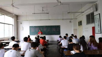 凝心聚力谋发展 文艺交流促成长——新媒体艺术学院成功召开班团干部交流会并组织文化艺术交流活动